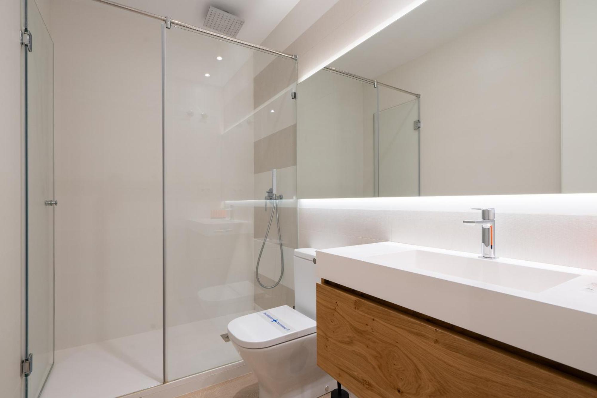 Apartamento Reformado Para 6 Personas En Plena Gran Via Alquiler Temporal Μαδρίτη Εξωτερικό φωτογραφία