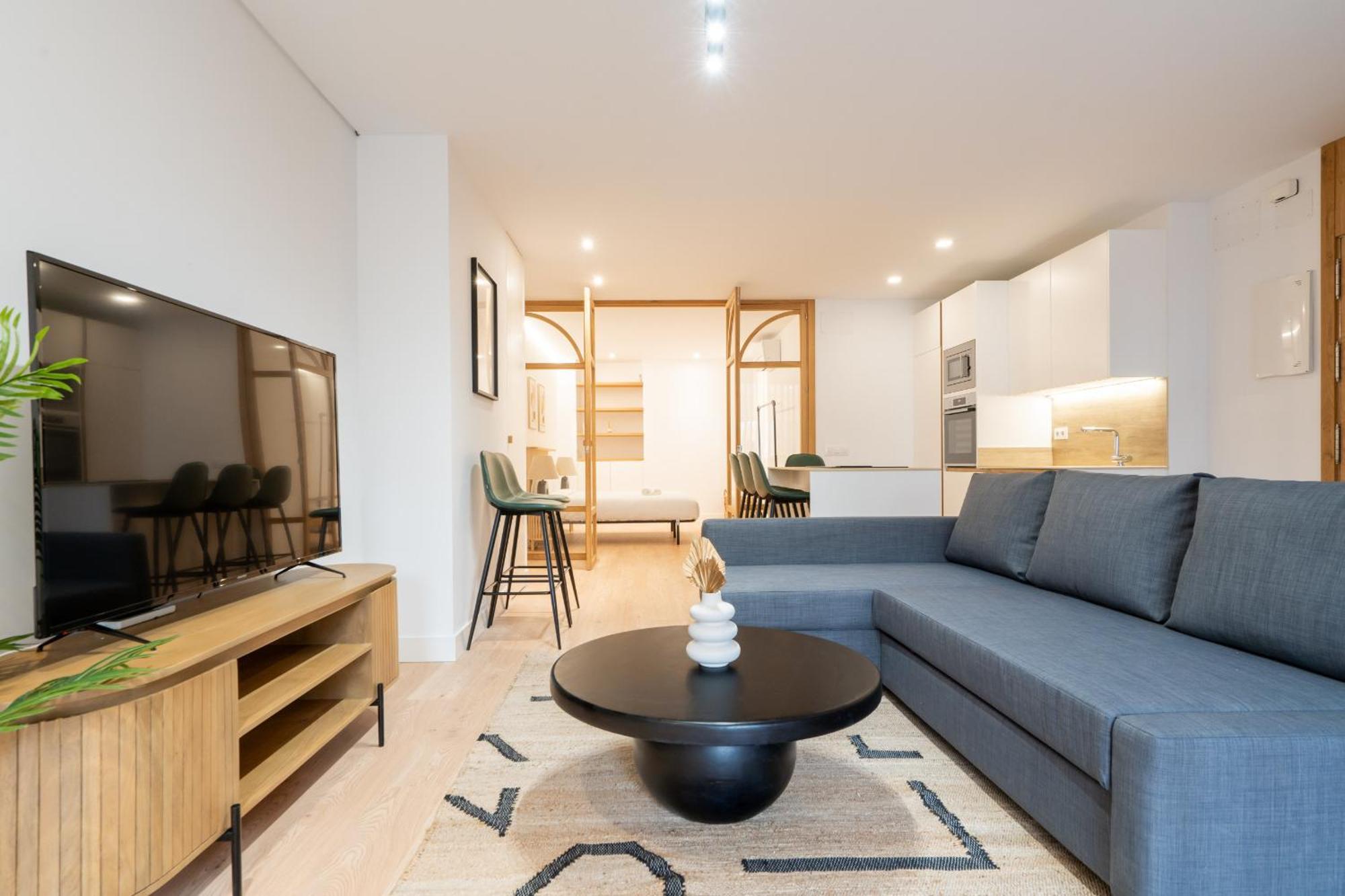Apartamento Reformado Para 6 Personas En Plena Gran Via Alquiler Temporal Μαδρίτη Εξωτερικό φωτογραφία