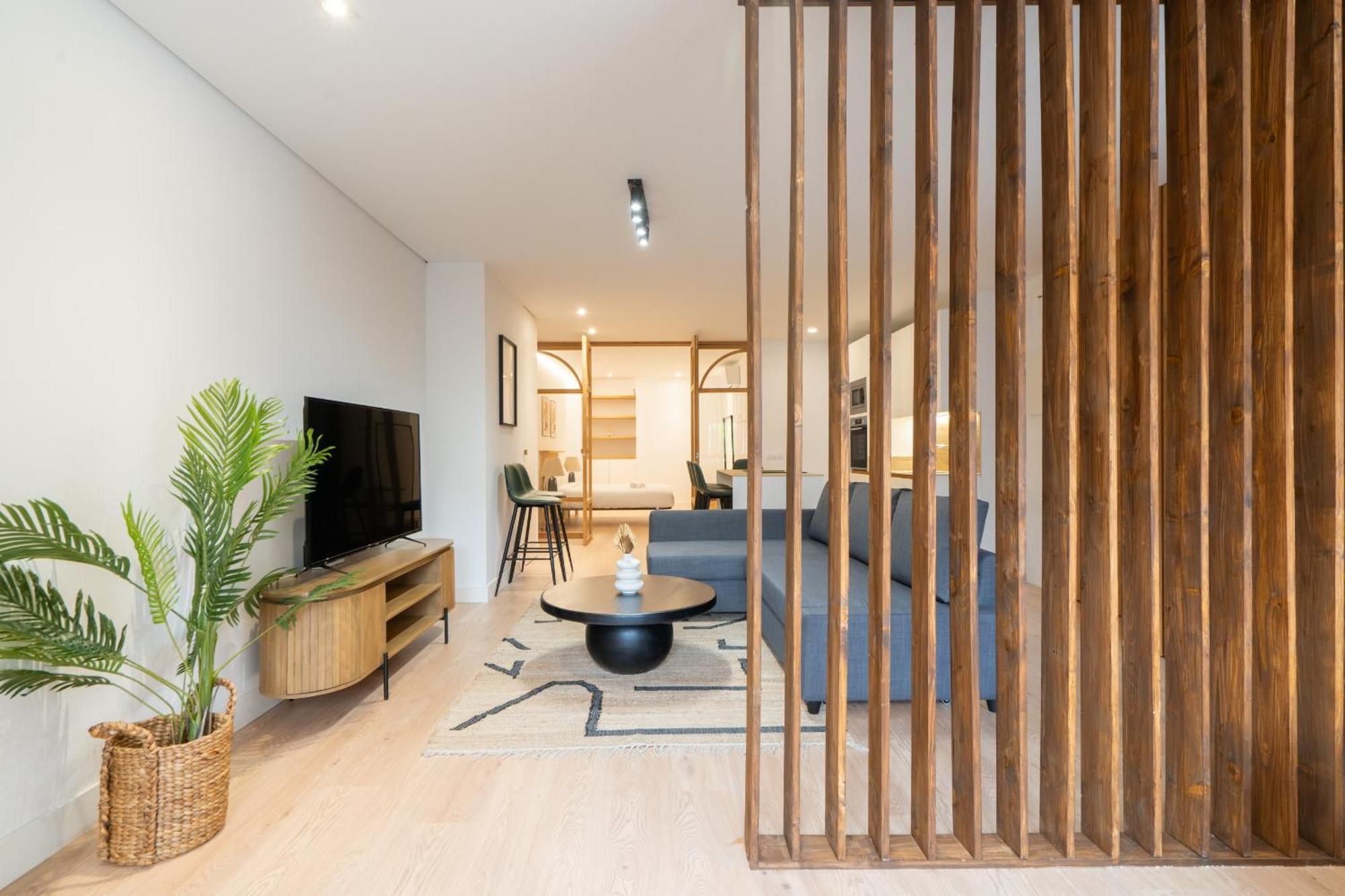 Apartamento Reformado Para 6 Personas En Plena Gran Via Alquiler Temporal Μαδρίτη Εξωτερικό φωτογραφία